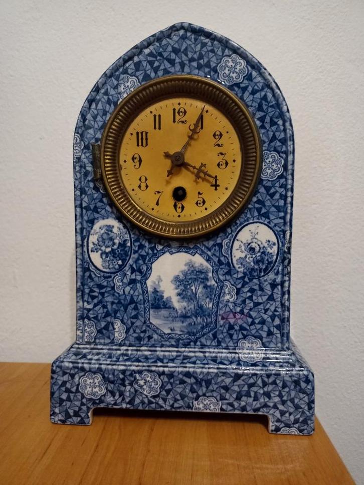 Villeroy en boch tafel klok (vlaamse klok), Antiek en Kunst, Antiek | Klokken, Ophalen of Verzenden