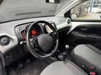 Citroen C1 1.2 PureTech Shine|Camera|Cruisecontrole|Stoelver, Auto's, Voorwielaandrijving, Stof, Gebruikt, 1199 cc