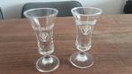 JAGERMEISTER glaasjes op voet, 2 stuks (nr. 3), Verzamelen, Glas en Borrelglaasjes, Ophalen of Verzenden, Zo goed als nieuw, Borrel- of Shotglas