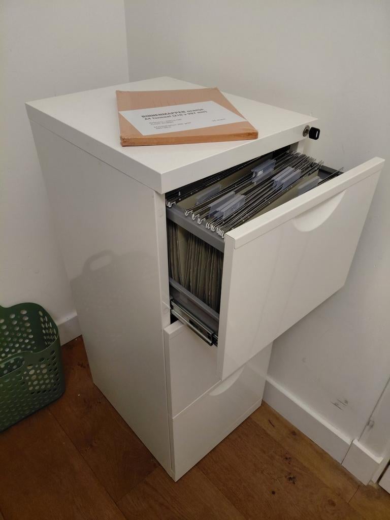 2x IKEA ladekast hangmappen + veel mappen, Ophalen, Minder dan 50 cm, Gebruikt, 3 of 4 laden