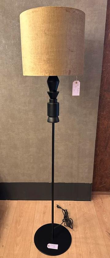 Leuke nieuwe vloerlamp met kap Light & living beschikbaar voor biedingen