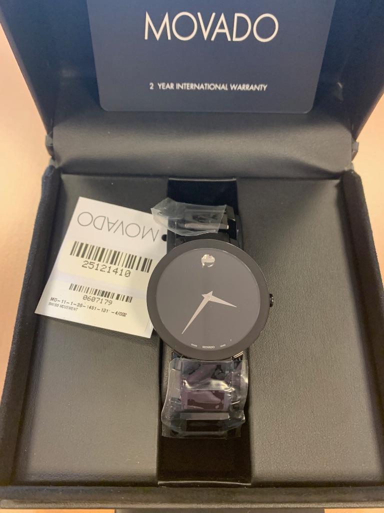 Movado Sapphire Black Dial Men's Watch (0607179), Staal, Staal, Polshorloge, Nieuw