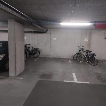Te huur: parkeerplaats in hartje Venlo aan het Nolensplein beschikbaar voor biedingen