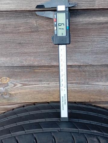 4x Michelin Latitude Sport 3 - 235/55 R19 beschikbaar voor biedingen