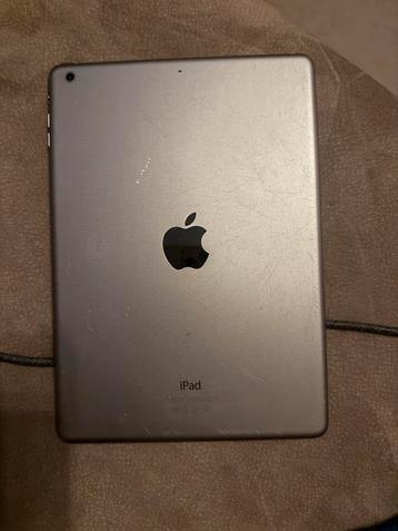 iPad Air 1 - Slechte Batterij beschikbaar voor biedingen