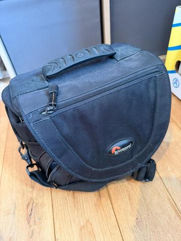 Lowepro Nova 3 AW 20  beschikbaar voor biedingen