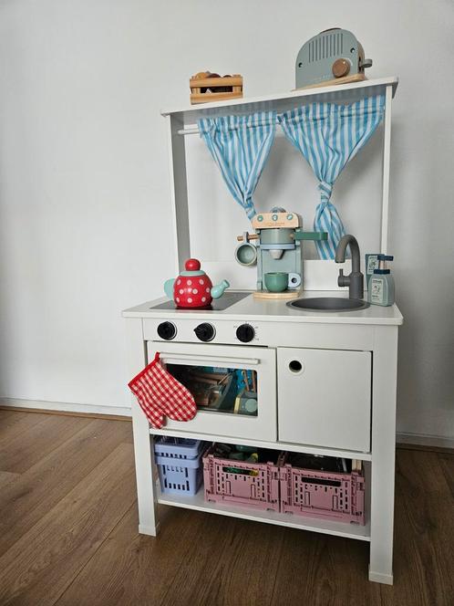 ikea speel keukentje incl veel toebehoren, Kinderen en Baby's, Speelgoed | Speelkeukens, Zo goed als nieuw, Hout, Ophalen