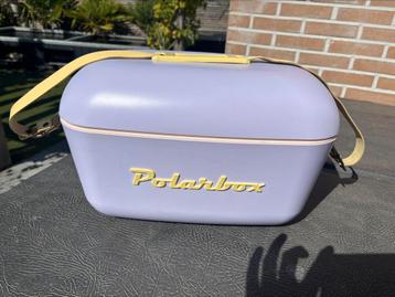 Paarse koelbox Polarbox beschikbaar voor biedingen