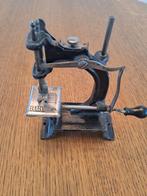 Kindernaaimachine 'baby', Antiek en Kunst, Ophalen of Verzenden
