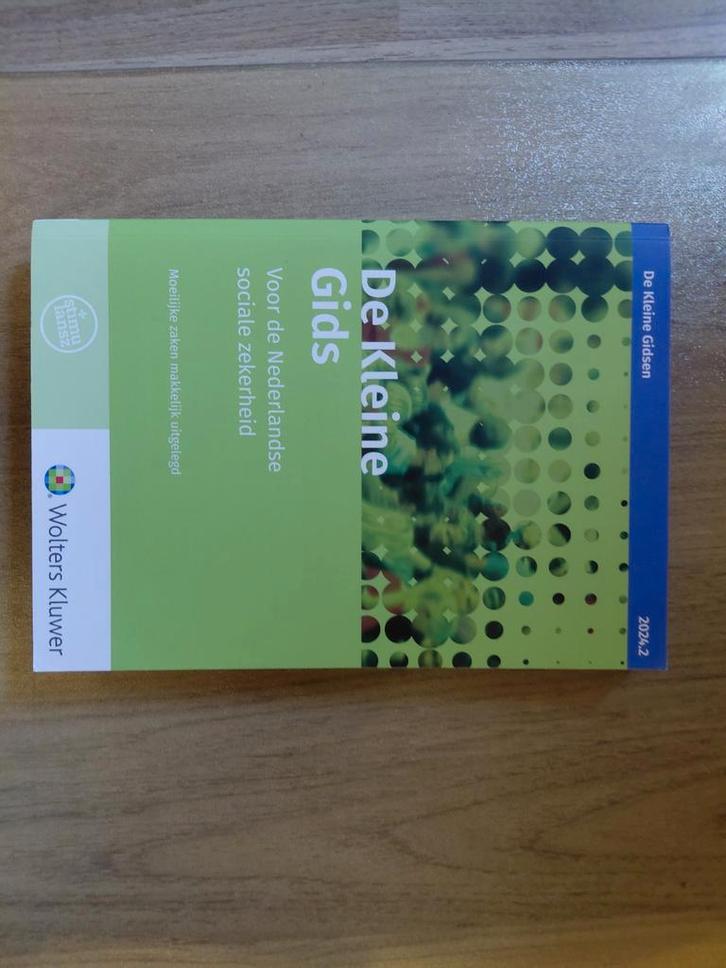 De Kleine Gids Sociale Zekerheid 2024 - Wolters Kluwer, Boeken, Economie, Management en Marketing, Zo goed als nieuw, Overige onderwerpen