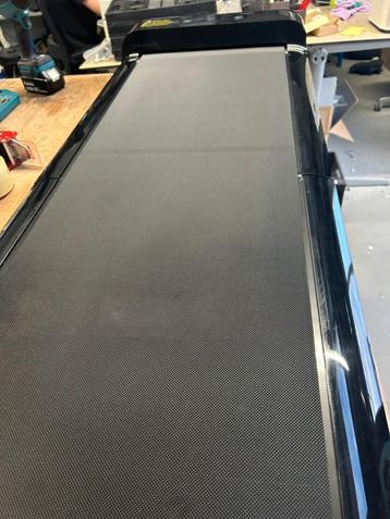 WalkingPad C2 Loopband Wandelband – Lichte Krasjes Werkend beschikbaar voor biedingen
