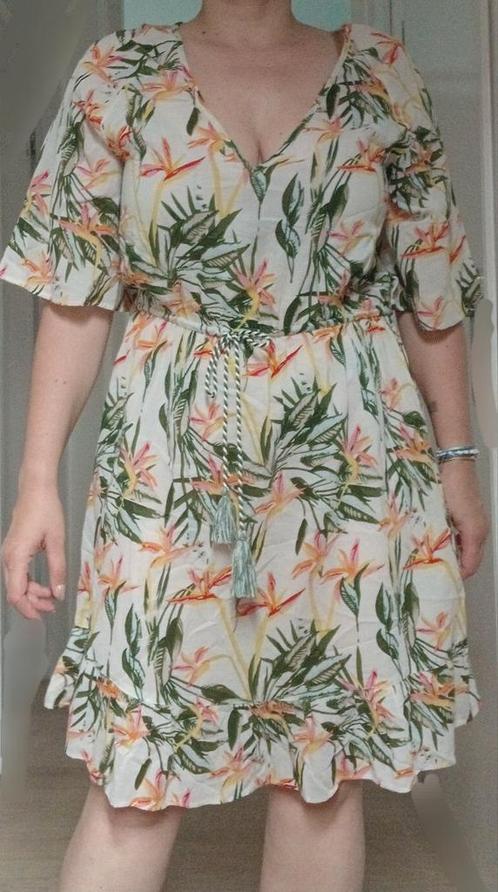 Eksept by Shoeby bloemenprint strand jurk M ruches zgan, Kleding | Dames, Jurken, Zo goed als nieuw, Maat 38/40 (M), Groen, Onder de knie