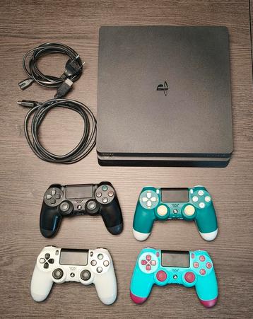 Playstation 4 Slim 1TB + 4 (lim. Edit) controlers + spellen beschikbaar voor biedingen