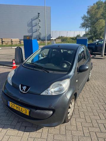 Peugeot 107 1.0 12V 3DR 2009 Grijs beschikbaar voor biedingen