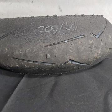 Gebruikte Pirelli supercorsa SC1 achterband beschikbaar voor biedingen