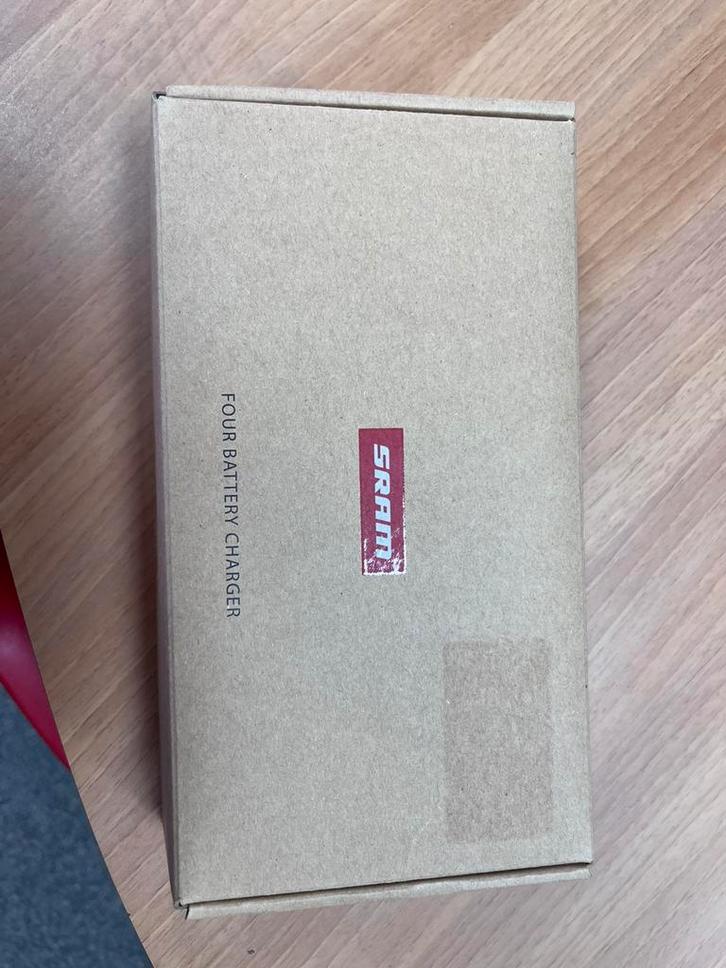 Sram 4 battery charger, Sport en Fitness, Wielrennen, Nieuw, Overige typen, Ophalen of Verzenden