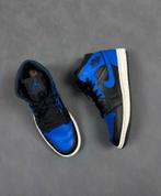 Air Jordan 1 Mid Royal Blue - Maat 42.5, Kleding | Heren, Schoenen, Blauw, Ophalen of Verzenden, Nike Air Jordan, Sneakers of Gympen