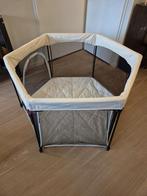 Deryan Kinderbox / Grondbox - Cream - Opklapbaar, Ophalen, Gebruikt, Overige vormen