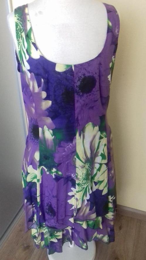 Fleurige jurk van Heart, maat S, Kleding | Dames, Jurken, Zo goed als nieuw, Maat 36 (S), Paars, Onder de knie, Ophalen of Verzenden