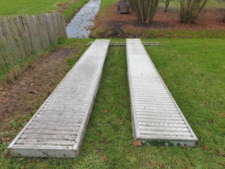 2 x Aluminium loopbrug/werkbrug, Doe-het-zelf en Verbouw, Steigers, Gebruikt, Overige typen, Minder dan 2 meter, Ophalen