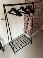 Kledingrek, Ophalen, Zo goed als nieuw