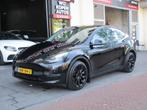 Tesla Model Y Long Range AWD 75 kWh Trekhaak Inclusief BTW!, Auto's, Tesla, Automaat, Gebruikt, 495 min, Zwart