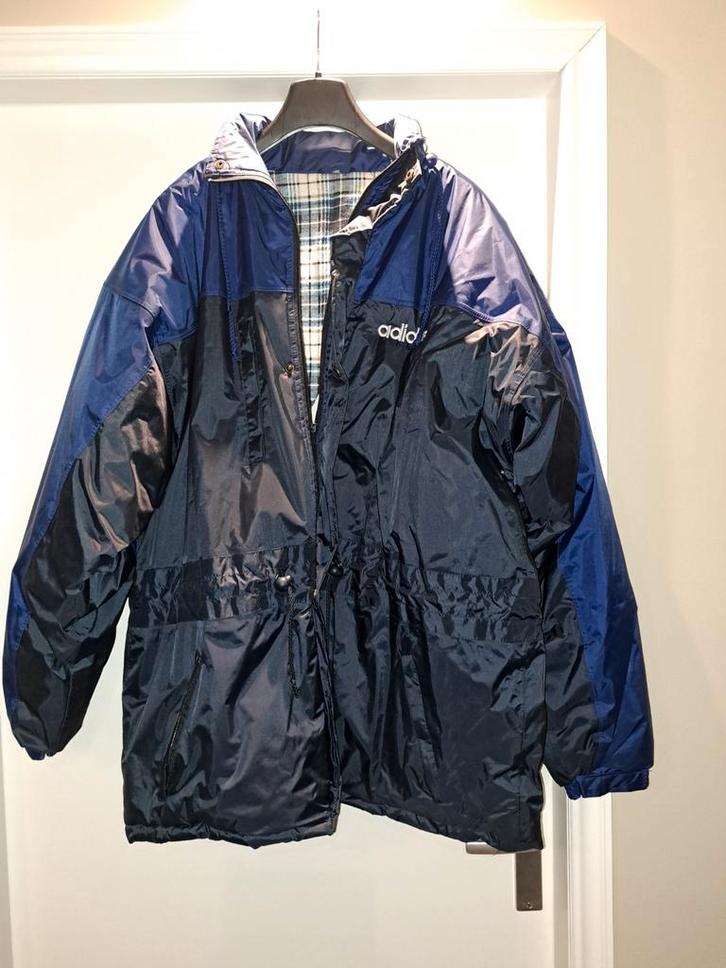 Vintage Adidas jas XL - Voetbaltrainer stijl!, Kleding | Heren, Jassen | Winter, Gedragen, Maat 56/58 (XL), Blauw, Ophalen of Verzenden