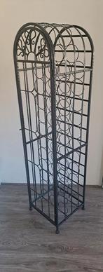 Antiek Zwart Metalen Wijnrek, Huis en Inrichting, Woonaccessoires | Wijnrekken, Ophalen, Gebruikt, 25 flessen of meer, Metaal