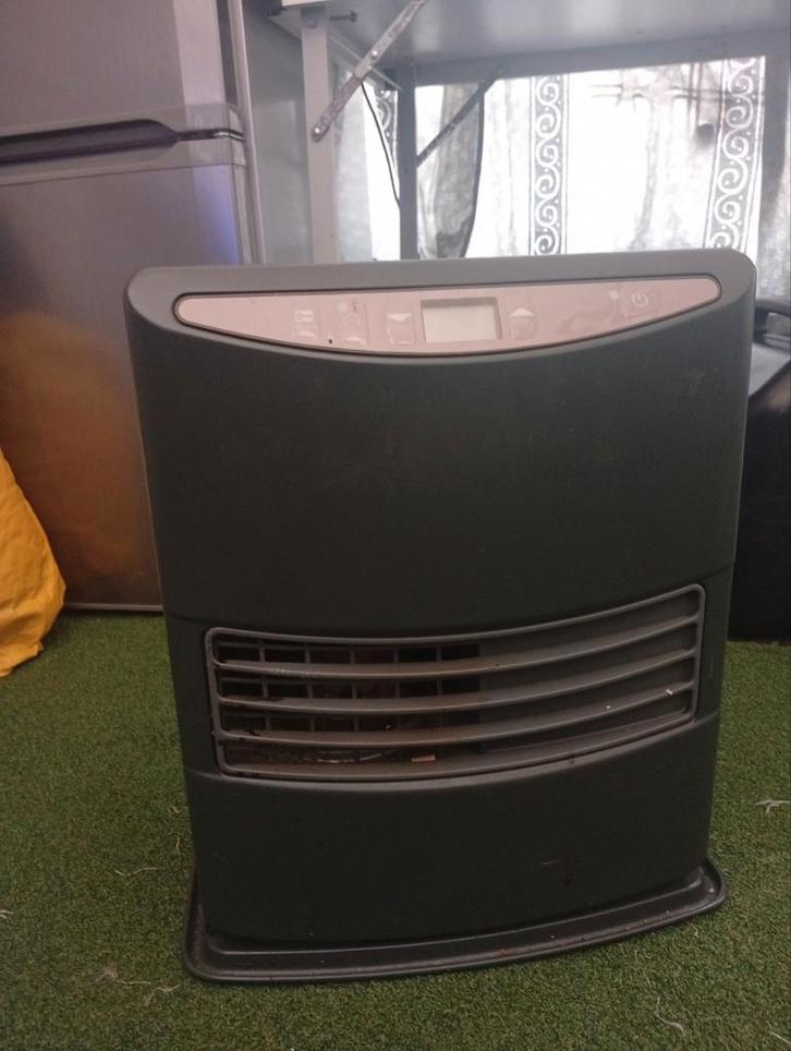 Zibro Petroleumkachel - 120m2, Huis en Inrichting, Kachels, Gebruikt, Vrijstaand, Petroleumkachel, Overige brandstoffen, Ophalen of Verzenden