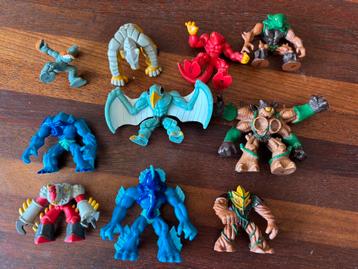 GORMITI FIGUREN beschikbaar voor biedingen