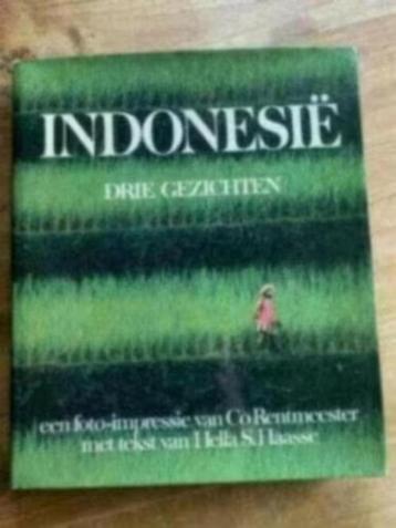 Indonesië drie gezichten . Co rentmeester en Hella S. Haasse beschikbaar voor biedingen
