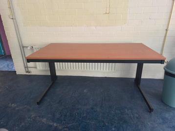 Bureau 80x160 cm