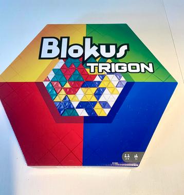 Nog nieuw onbespeeld Bordspel Blokus Trigon te koop. beschikbaar voor biedingen