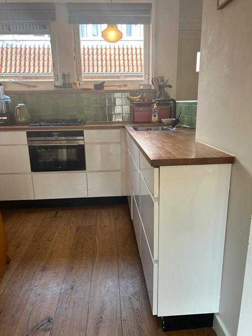 Kvik keuken mano, Huis en Inrichting, Keuken | Complete keukens, Zo goed als nieuw, Dubbelwandige keuken, Wit, Hout, Greeploos