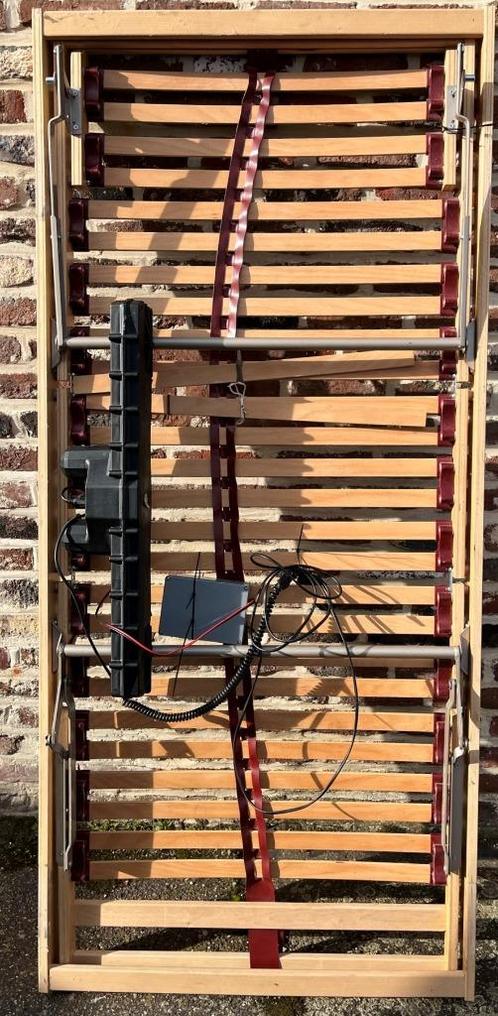 1085 Lattenbodem Electrisch Bossflex, Huis en Inrichting, Slaapkamer | Matrassen en Bedbodems, Zo goed als nieuw, Bedbodem, 90 cm