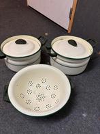 Set van 2 Vintage Emaille Pannen + Vergiet Retro Keukenstijl, Antiek en Kunst, Antiek | Emaille, Ophalen of Verzenden