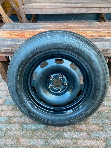 Zomerband op stalen velg 15 inch Continental beschikbaar voor biedingen