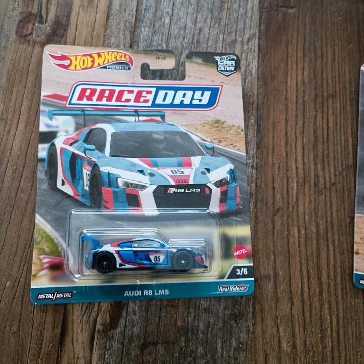 Hot Wheels Car Culture Circuit Legends Audi R8 LMS race day, Hobby en Vrije tijd, Modelauto's | Overige schalen, Nieuw, Auto, Ophalen of Verzenden