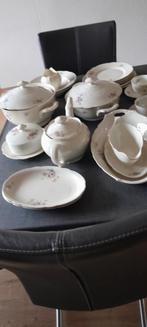 Vintage servies ,compleet ,merk kamla, Antiek en Kunst, Antiek | Servies compleet, Ophalen