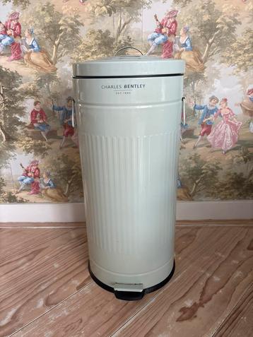 Charles Bentley Afvalemmer met Pedaal prullebak beschikbaar voor biedingen