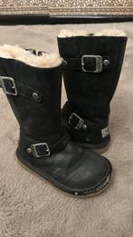 Te koop ugg zwart leren maat 27, Kinderen en Baby's, Kinderkleding | Schoenen en Sokken, Gebruikt, UGG, Meisje, Ophalen of Verzenden
