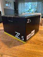 Nikon Z5 (nieuw)+ Nikkor Z50 mm f/1.8 S + Smallrig L Bracket, Ophalen, Zo goed als nieuw, Nikon, Geen optische zoom