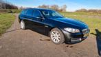 BMW 520D Touring (2014, nieuwe APK, trekhaak, ACC), Auto's, BMW, Automaat, 1995 cc, 2000 kg, Zwart