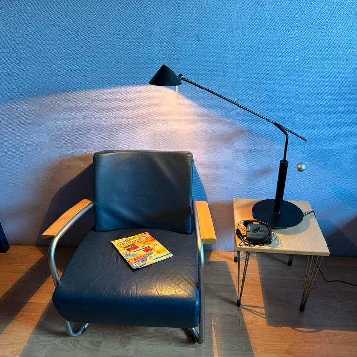 Artemide Nestore Lettura tafellamp door Carlo Forcolini, Huis en Inrichting, Lampen | Tafellampen, Minder dan 50 cm, Kunststof