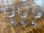 Antieke glazen Set met gegraveerd bladmotief, Antiek en Kunst, Antiek | Glas en Kristal, Ophalen
