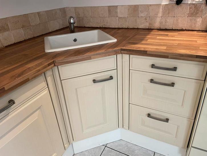 Keuken. Creme wit. Vaatwasser, gootsteen., Huis en Inrichting, Keuken | Complete keukens, Gebruikt, Wit, Kunststof, Ophalen