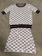 women's two-piece suit, Wit, Nieuw, Ophalen of Verzenden, Knielengte