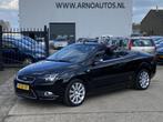 Ford FOCUS Coupe-cabriolet 2.0-16V AUTOMAAT 146 PK Titanium,, 145 pk, Zwart, 4 stoelen, Zwart