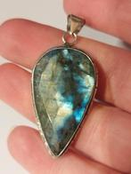 Geslepen labradoriet hanger, Sieraden, Tassen en Uiterlijk, Kettinghangers, Zwanensingel 239, Zo goed als nieuw, Opallove, Zilver