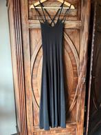 Zwarte jurk van Maje, Kleding | Dames, Jurken, Maat 38/40 (M), Verzenden, Zwart, Onder de knie